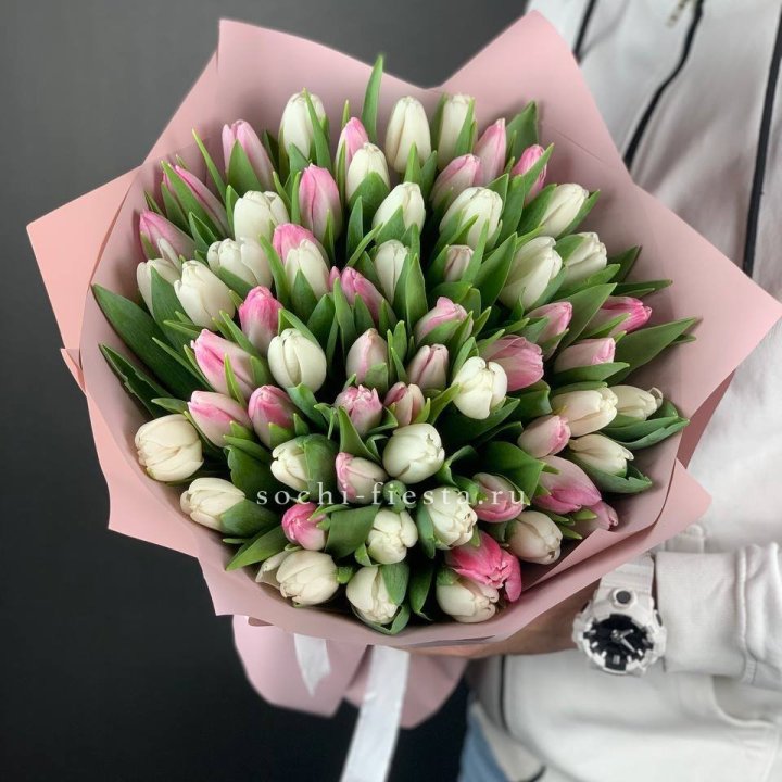 61 тюльпан микс в Алматы